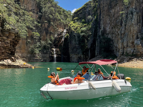 Sou VIP - Passeios de Lancha e 4x4-Capitolio必去景点