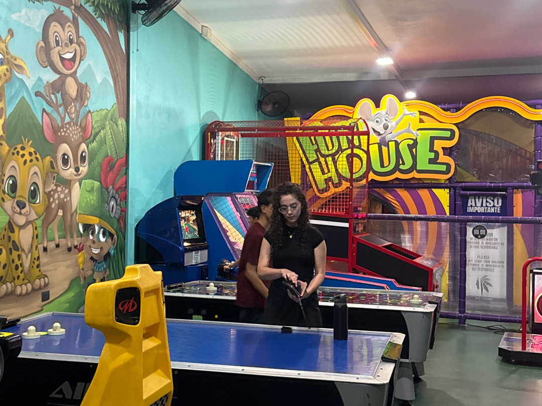 Mercadito Gastronómico Manuel Antonio-哥斯达黎加安东尼奥国家公园必去景点