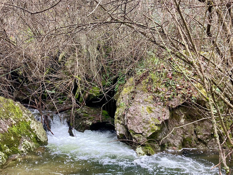 FLY FISHING SICILY outdoor experience-卡塔尼亚必去景点