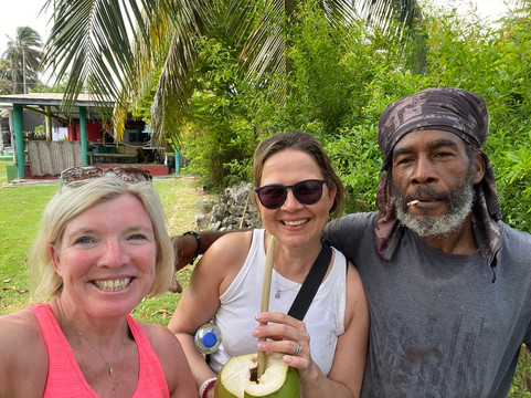 Ocean Echo Stables-Saint John Parish必去景点