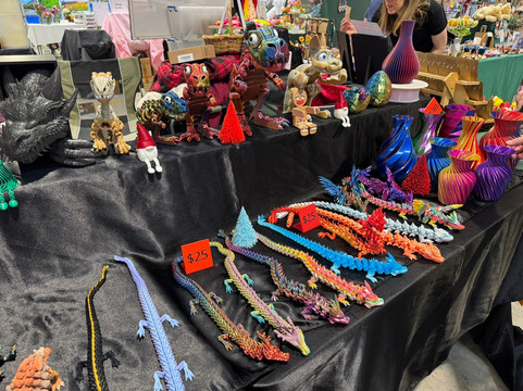 Old Bus Depot Markets-堪培拉必去景点