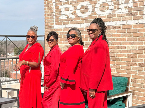 UP on the Roof主图