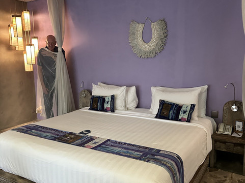 水明漾蓝色卡玛绿洲酒店主图