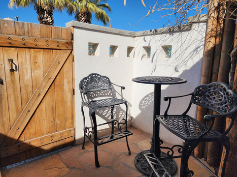 Fire Water Lodge主图