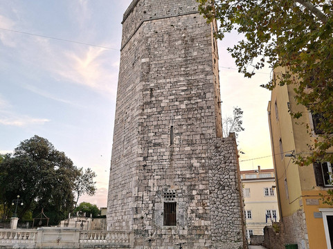 Five Wells-扎达尔必去景点