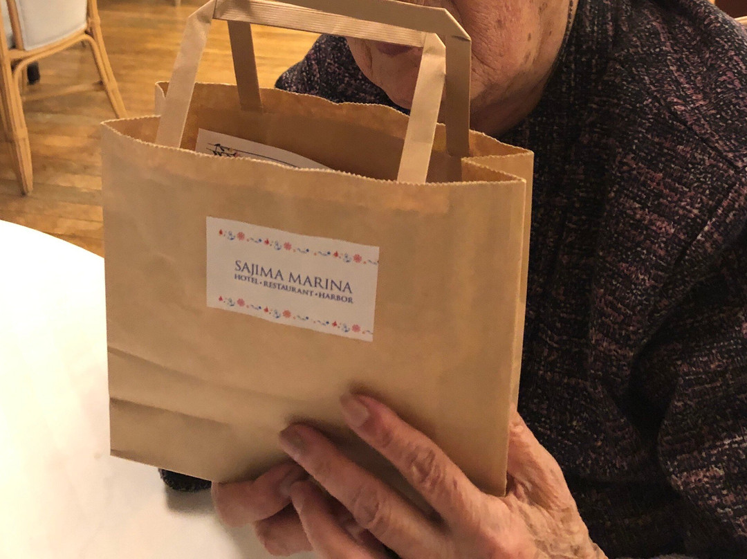 佐岛海湾酒店主图