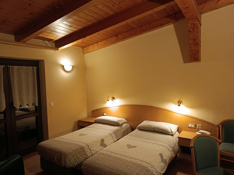 摩纳哥体育酒店主图