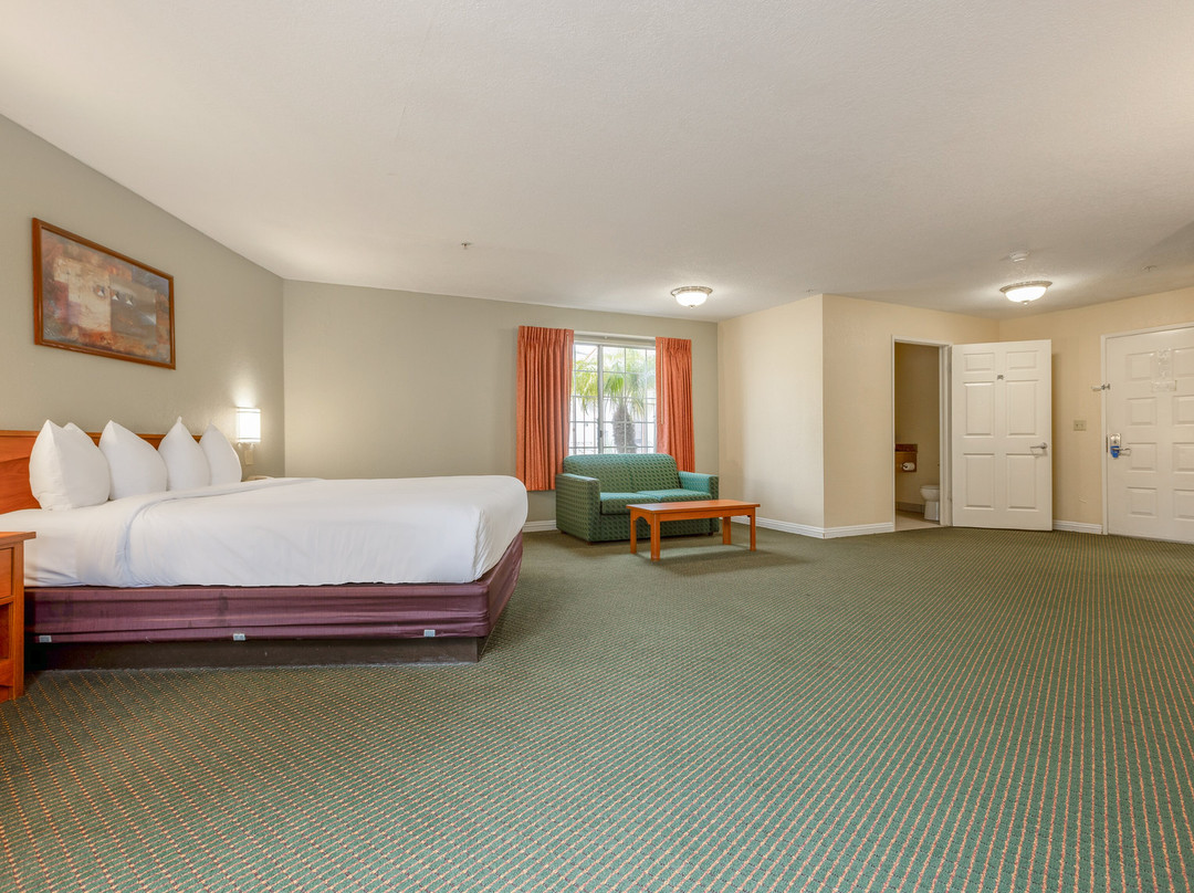 Hotel Avenida, San Clemente Beach