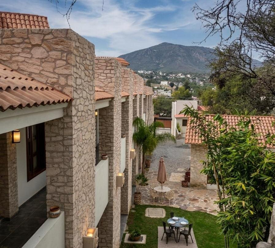 Mirador Johya Hotel