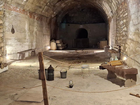 Galleria Ex Ricovero Antiaereo Quintino Sella - Sant'Agostino - Manzoni