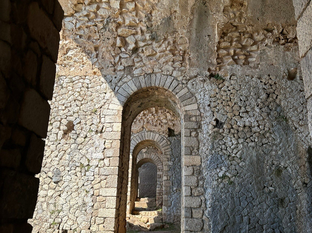 Temple Of Jupiter Anxur-特拉西那必去景点