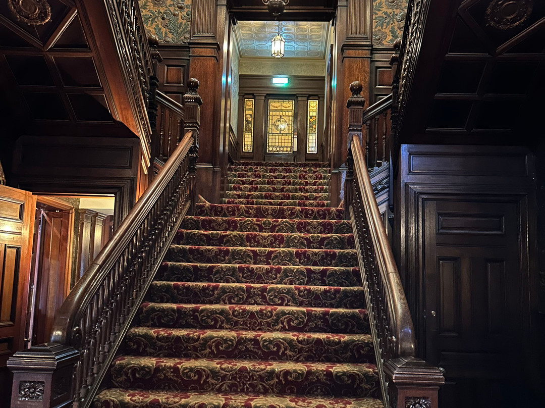 麦克唐纳诺伍德厅堂酒店主图