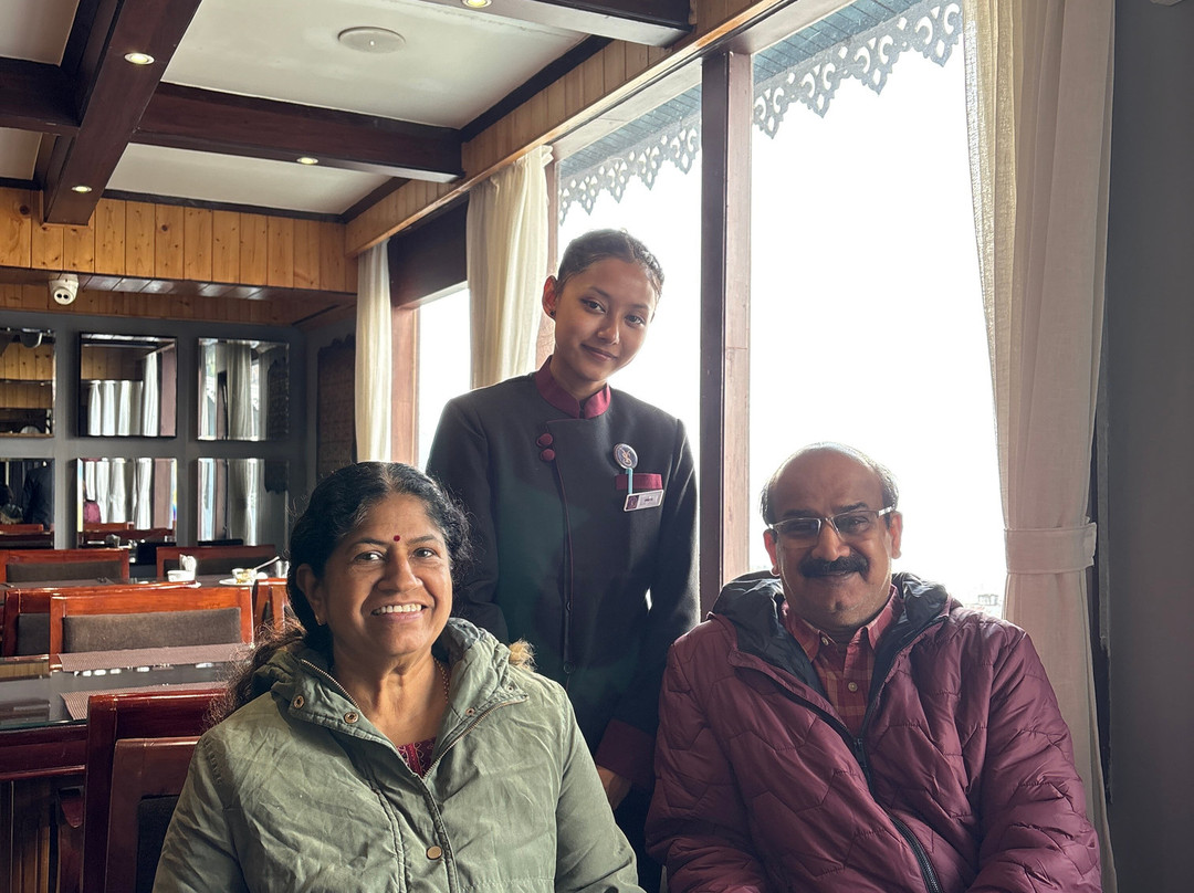 大吉岭路亚什什里购物中心酒店主图