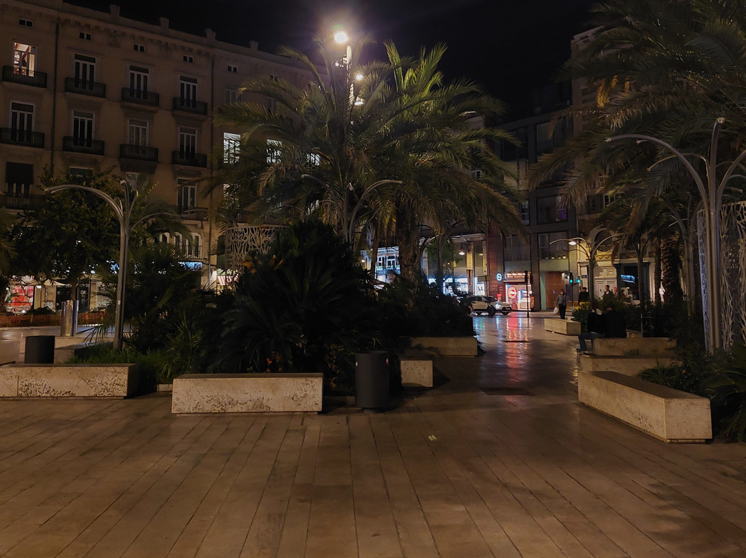 Plaça De La Reina-巴伦西亚必去景点
