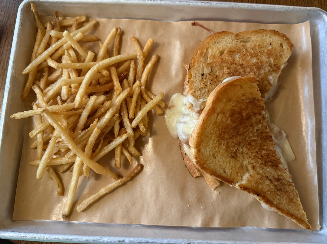 Perennial on Lockwood
