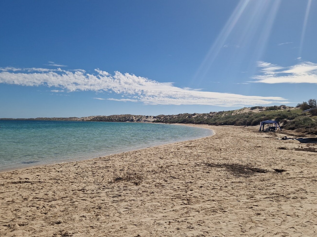 Coral Bay Beach-珊瑚湾必去景点