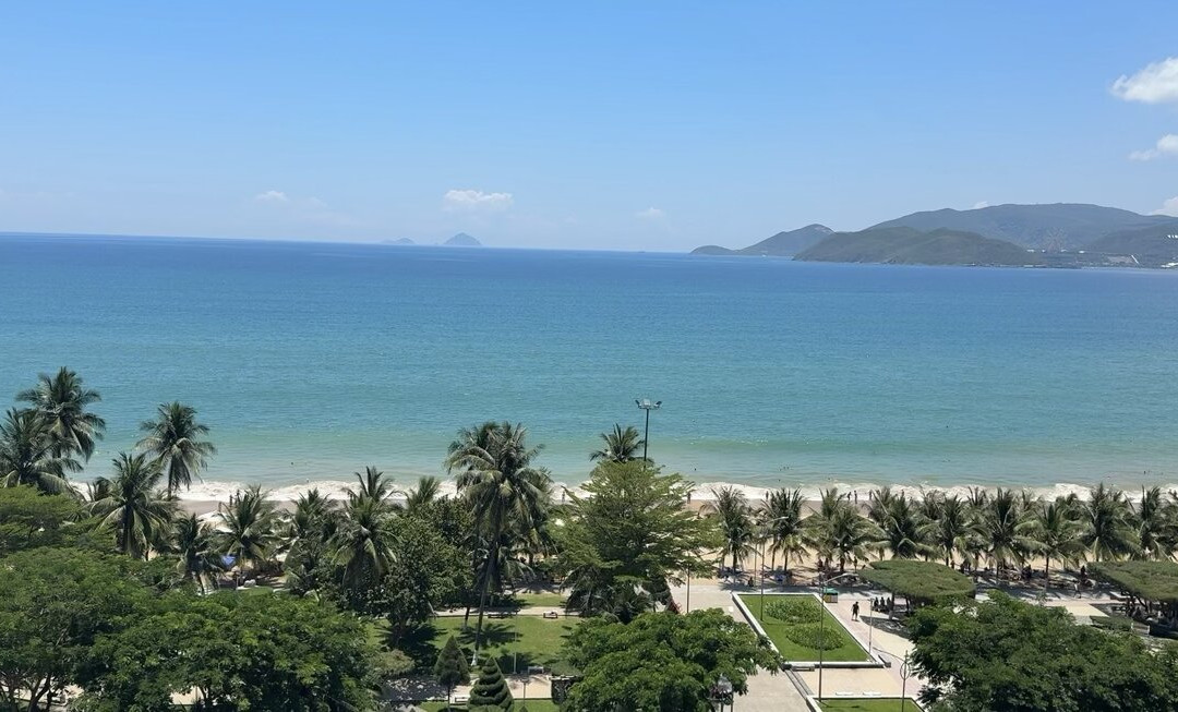 芽庄馨乐庭海滨酒店主图