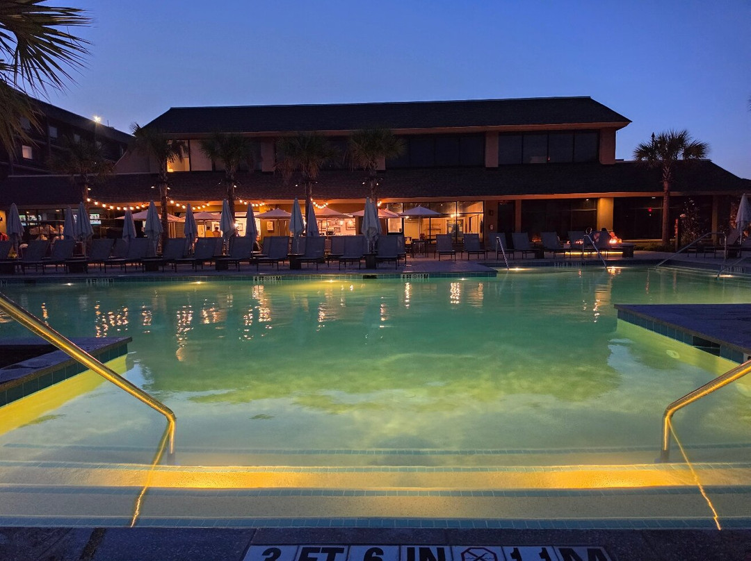 Holiday Inn Resort 希尔顿头岛，海滨主图