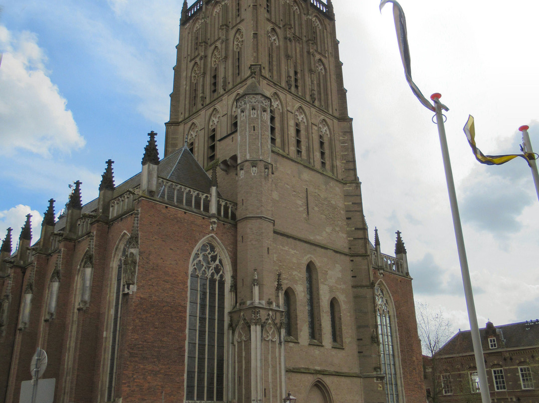 Rijksmonument Walburgiskerk Zutphen-Zutphen必去景点