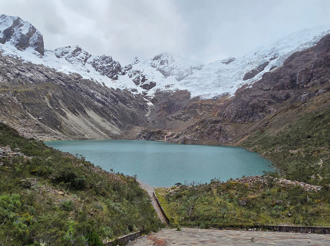 Laguna Rocutuyoc-瓦拉斯必去景点