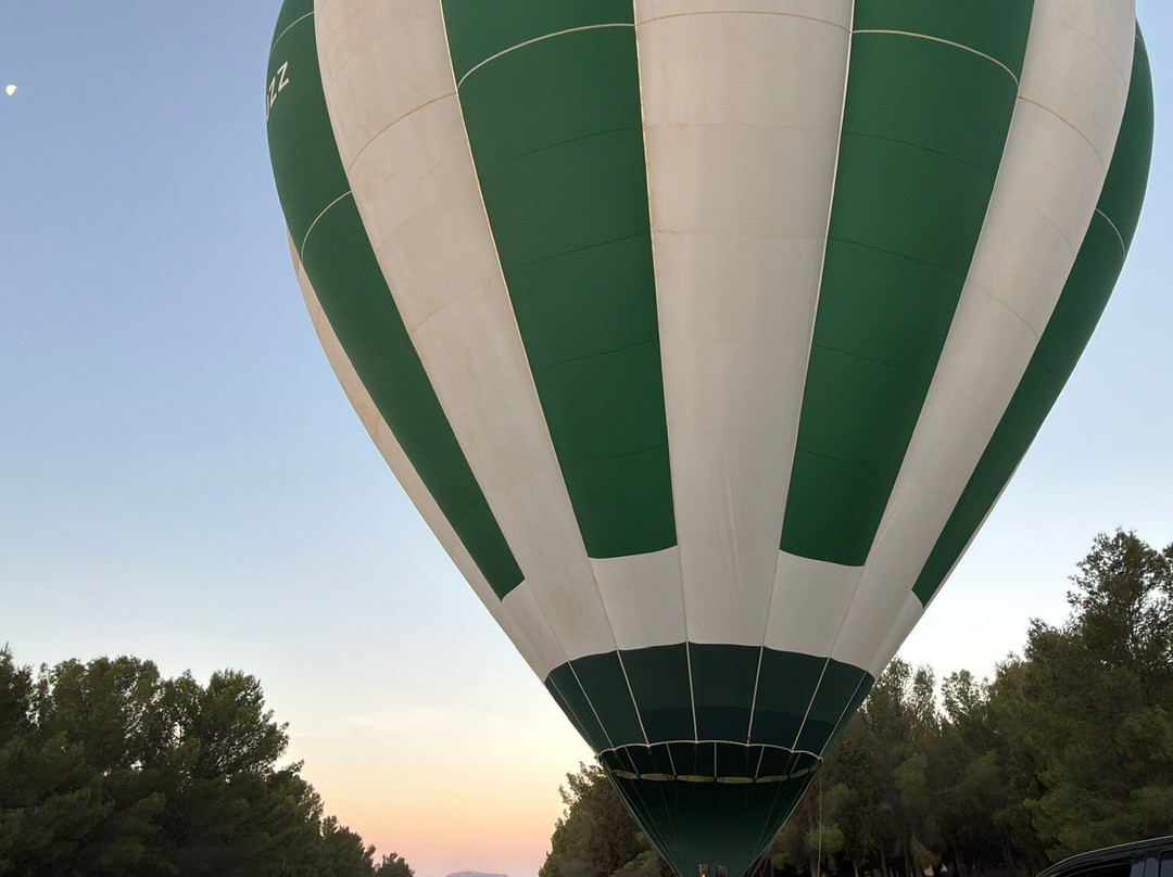 Volare sull'Arte Sicily-Centuripe必去景点