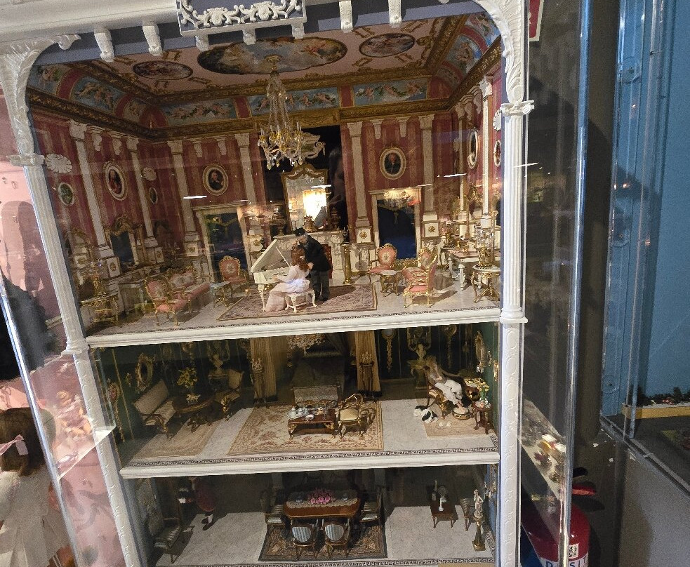 Museo de Juguetes-Urrea de Gaen必去景点