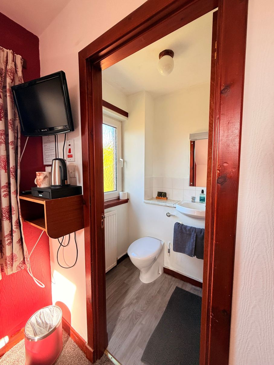Oaklands Guest House-浴室