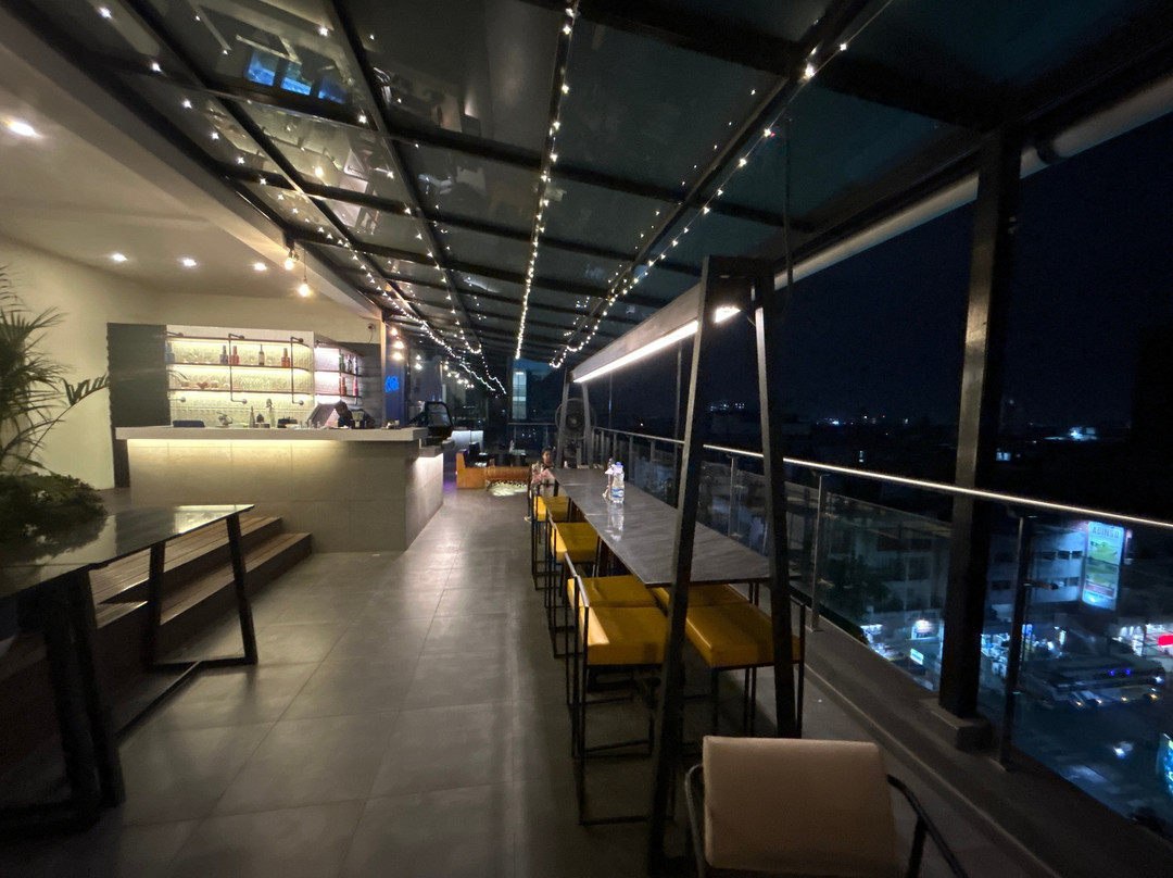 拉杰克特马拉萨萨罗瓦尔门廊酒店主图