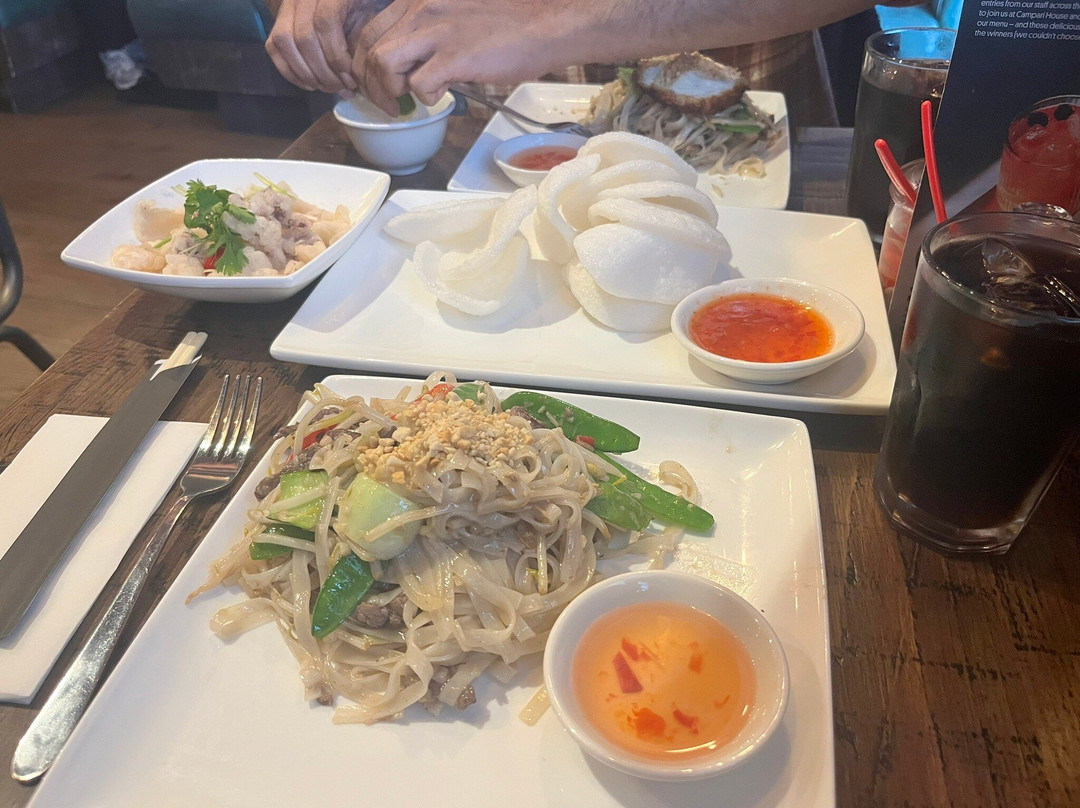 Pho Cheshire Oaks