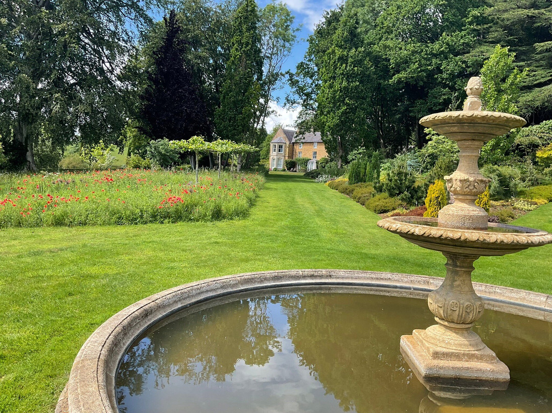 Broughton Grange Garden-班伯里必去景点