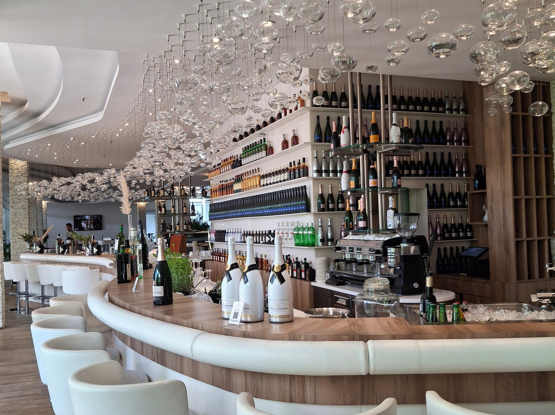 Amadria 酒店公园 I van主图
