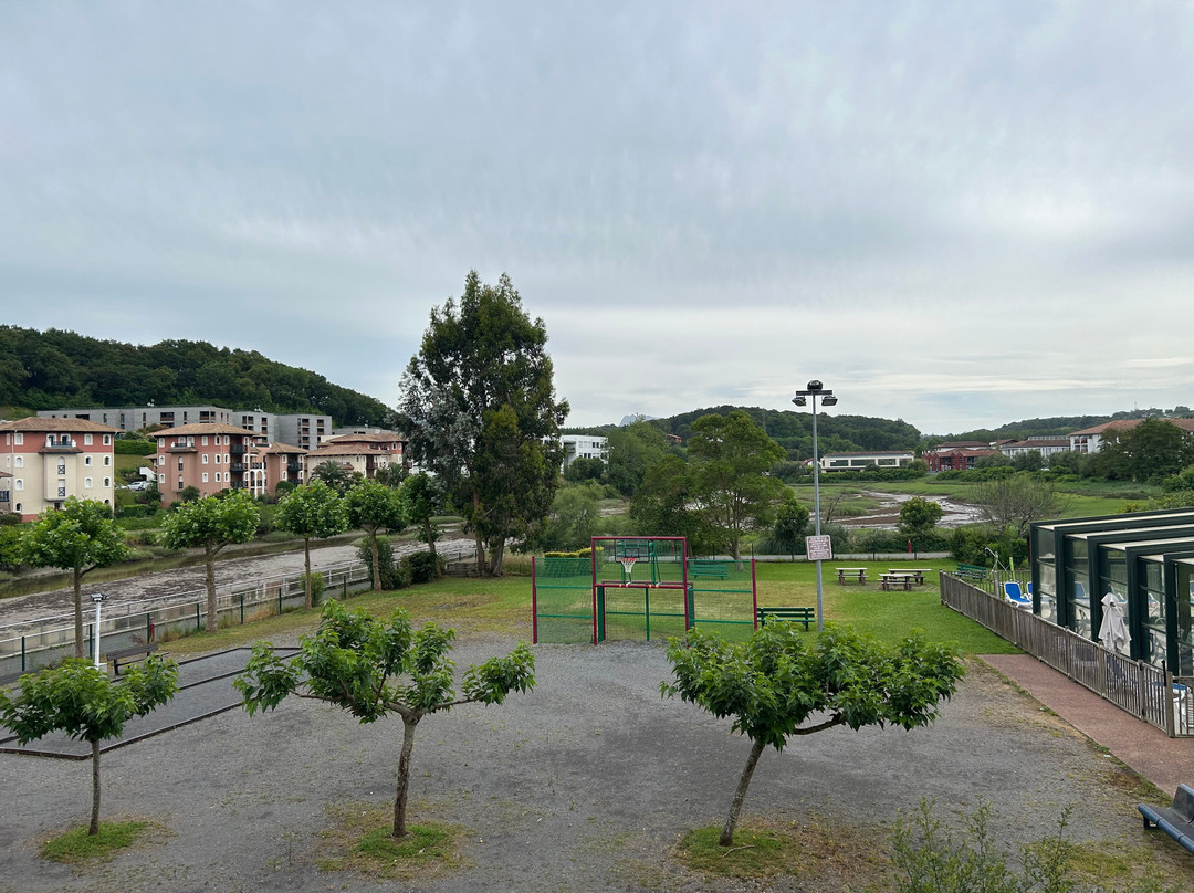 巴斯克海岸乌瑞基尼圣让德吕兹 VVF 度假园区主图