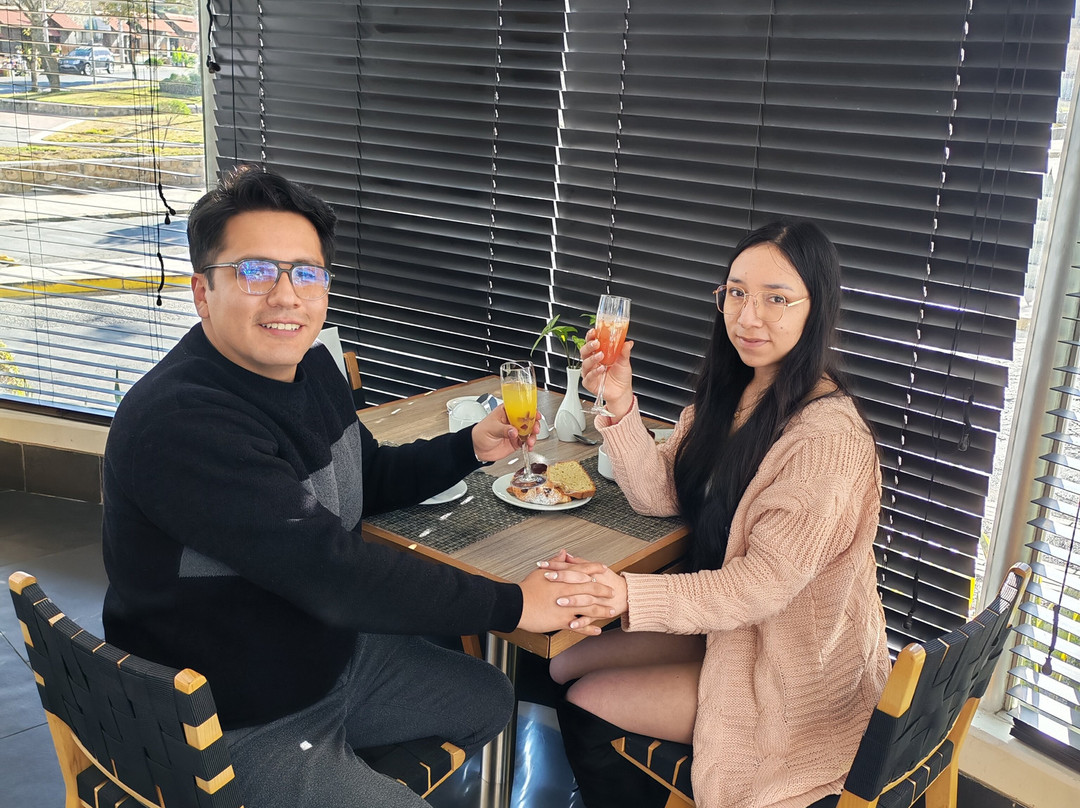 卡萨格兰德套房酒店主图