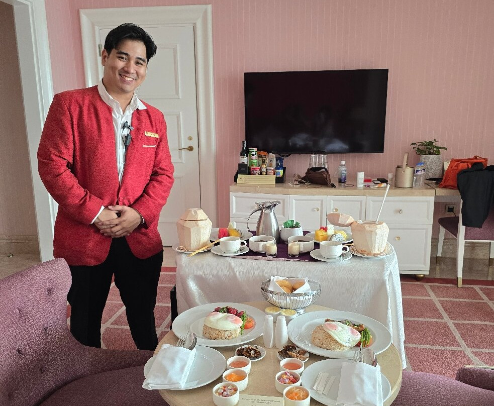 马尼拉冈田酒店主图
