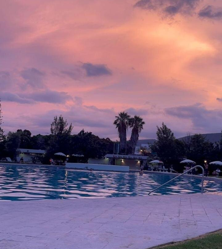 Roca Azul Cabanas Sa de Cv