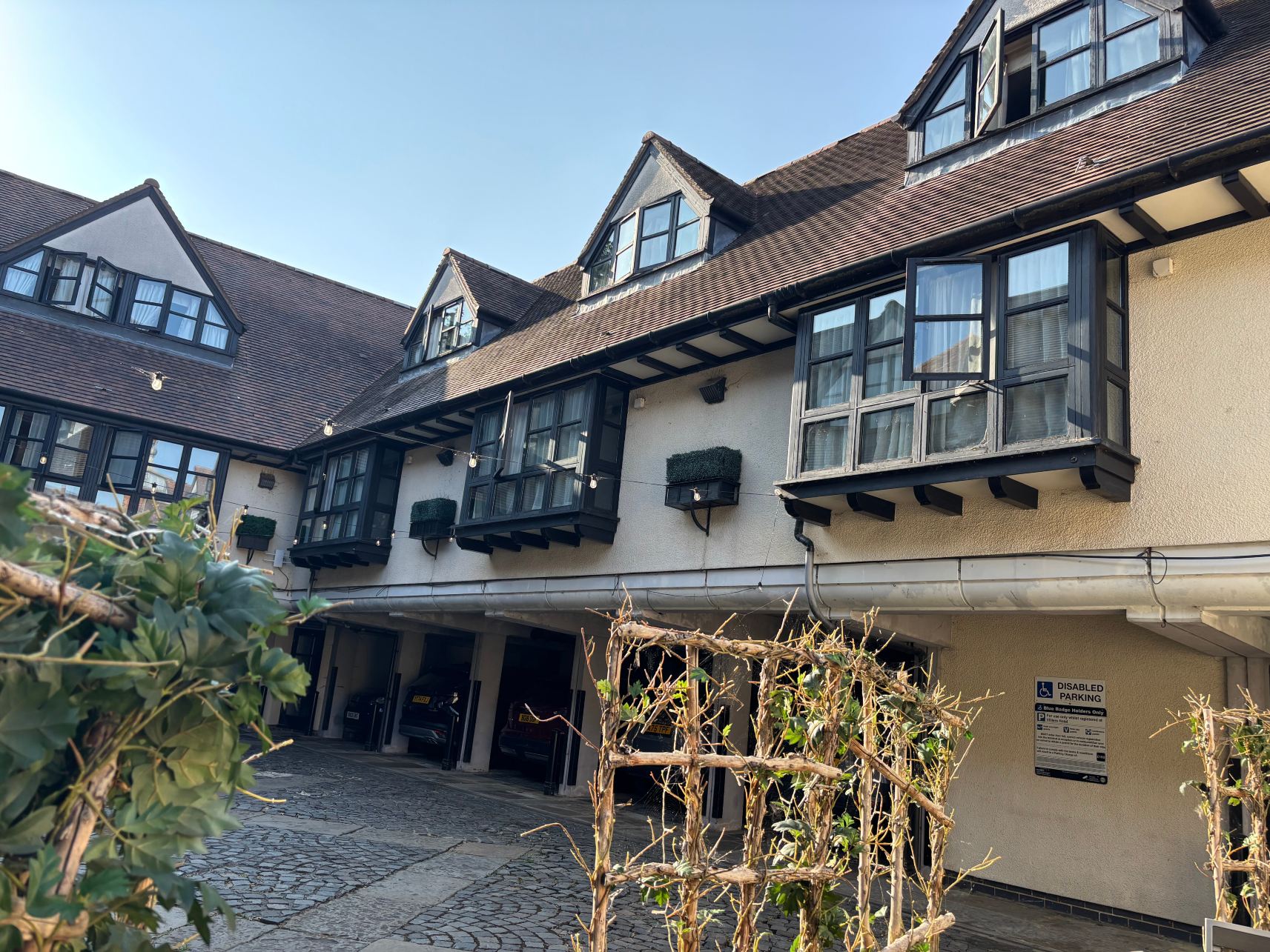 白金汉维利尔斯酒店-旅行者