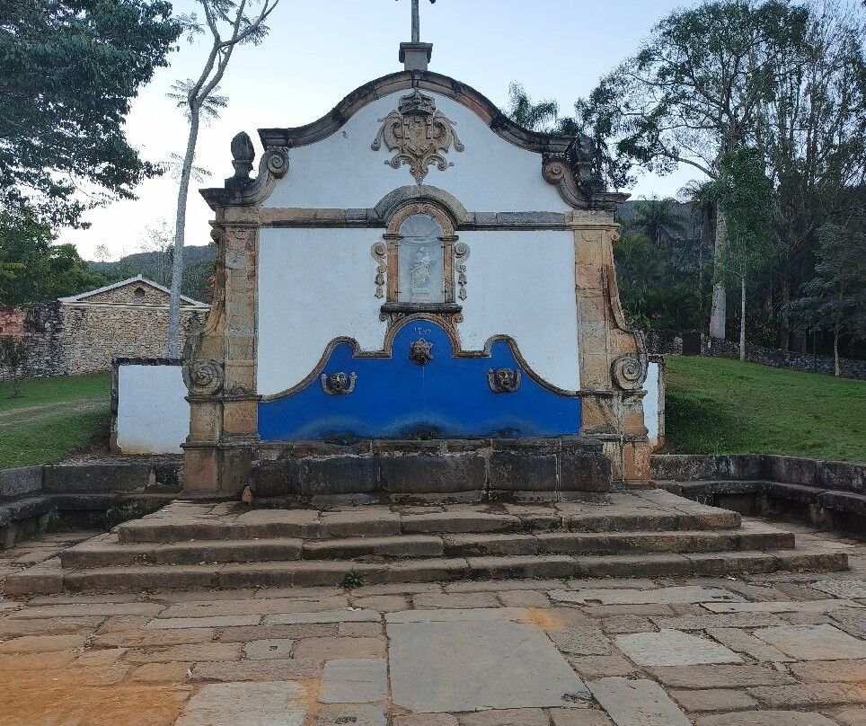 Sao José Fountain-蒂拉登特斯必去景点