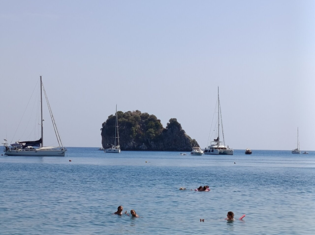 Baia del Buon Dormire-Faracchio必去景点
