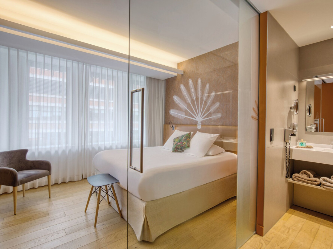 里尔酒店住宿-Hotel L'Arbre Voyageur ****