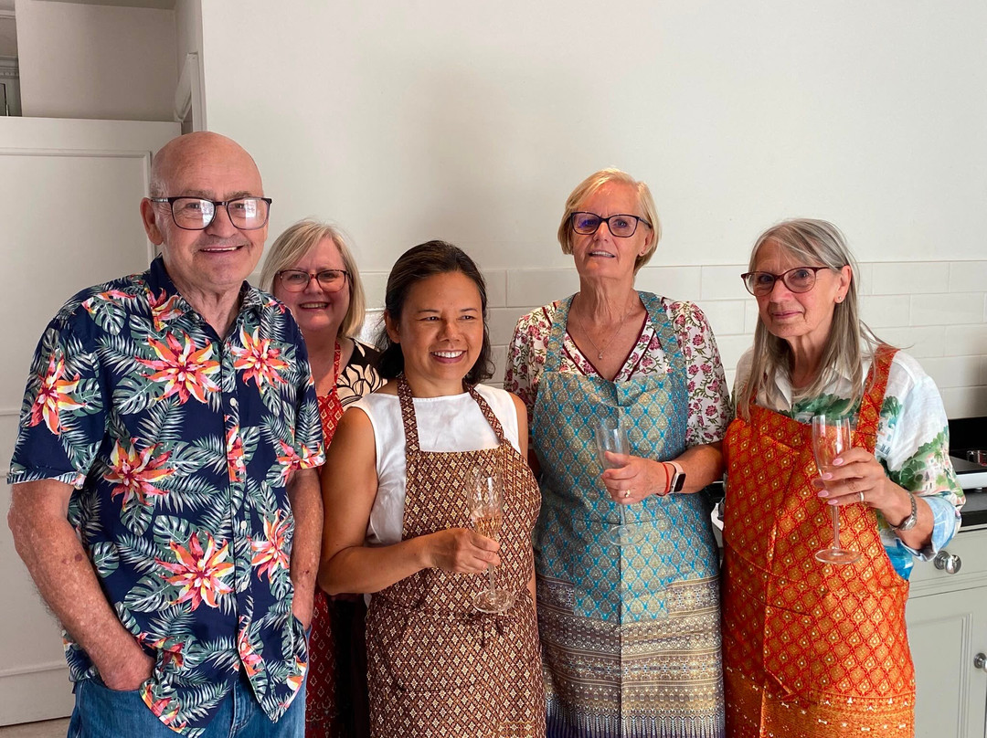 Ju Thai Cookery School-Lingfield必去景点