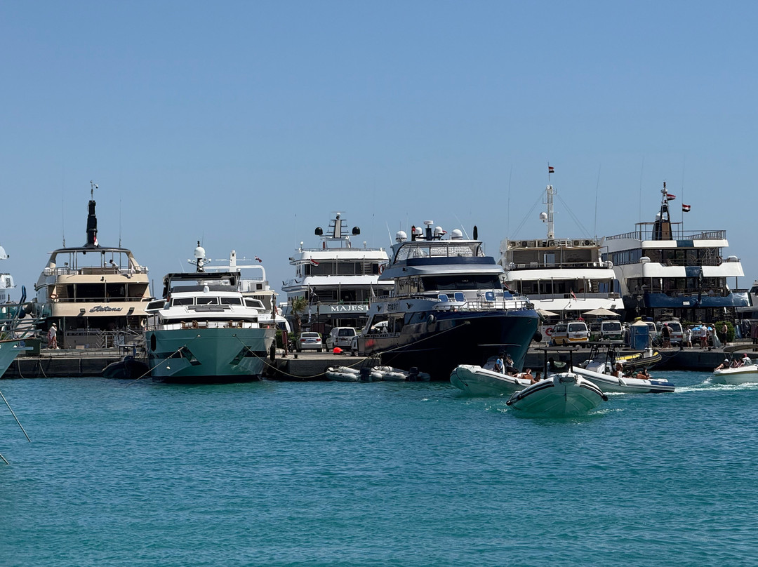 赫尔格达旅游景点-Hurghada Marina