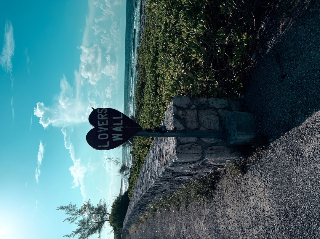 Lovers Wall-East End必去景点