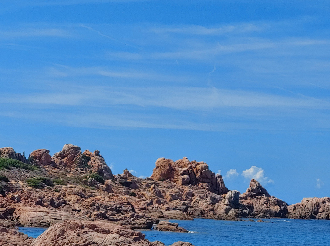 Spiaggia La Marinedda-Isola Rossa必去景点