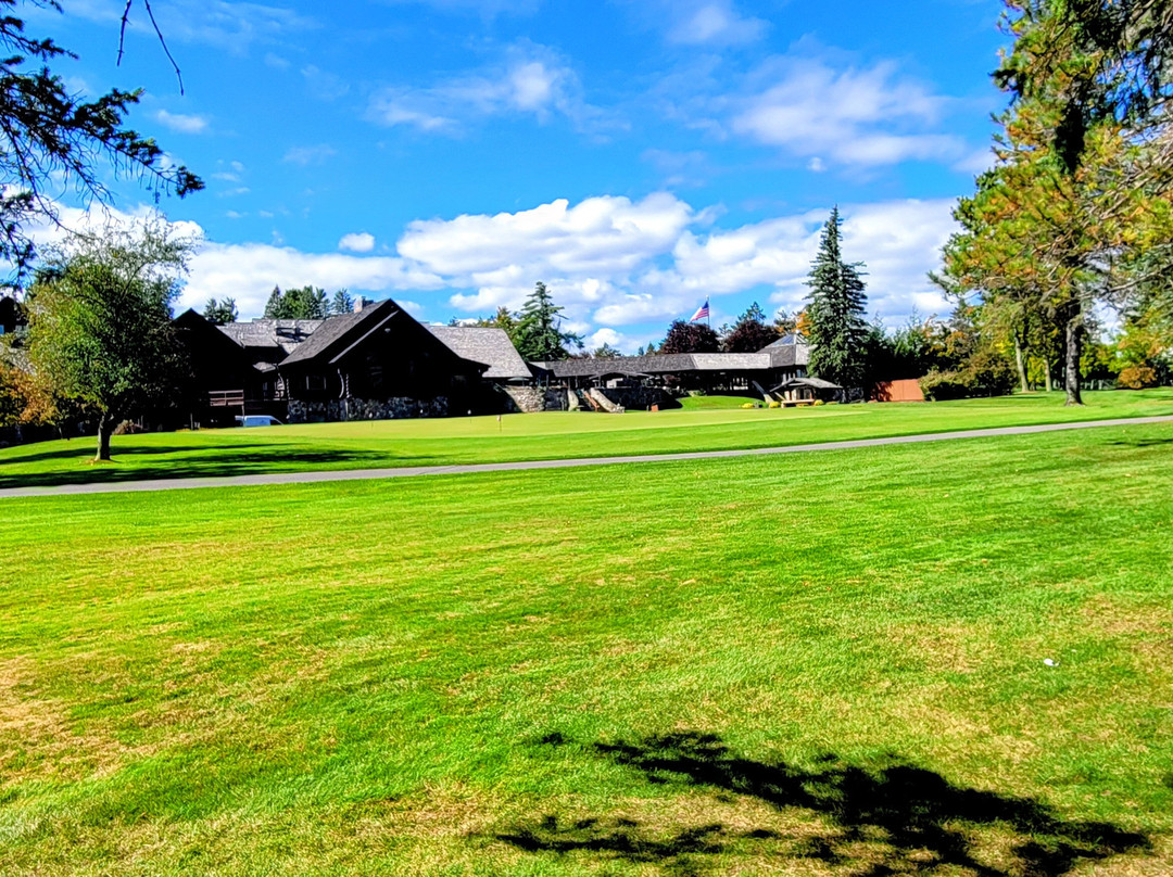 Garland Lodge & Golf Resort主图