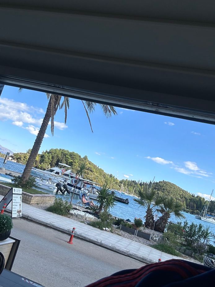 Yannis Hotel-旅行者