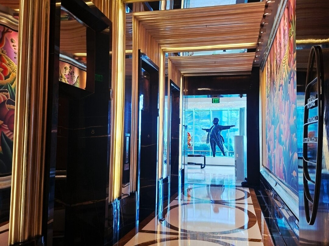 泗水西普拉世界酒店-由瑞士贝尔酒店国际管理主图