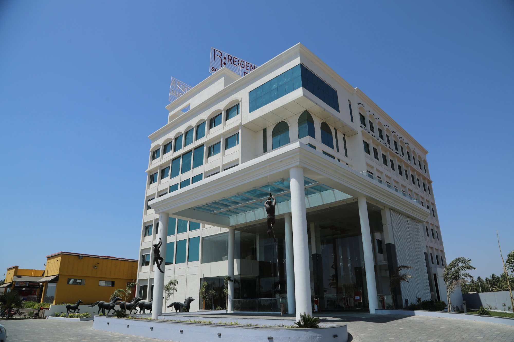 Regenta Central Somnath-官方