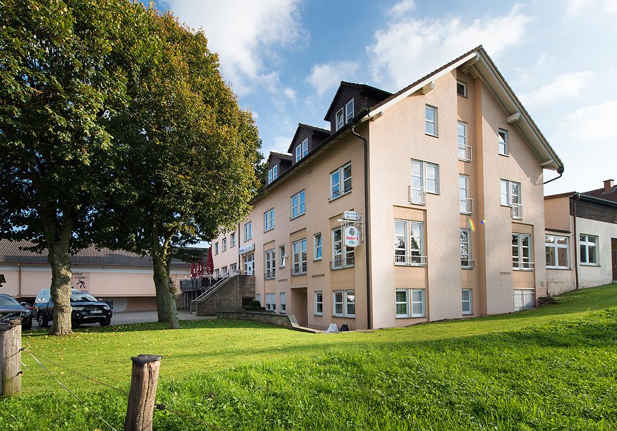 Hotel zur Linde-官方