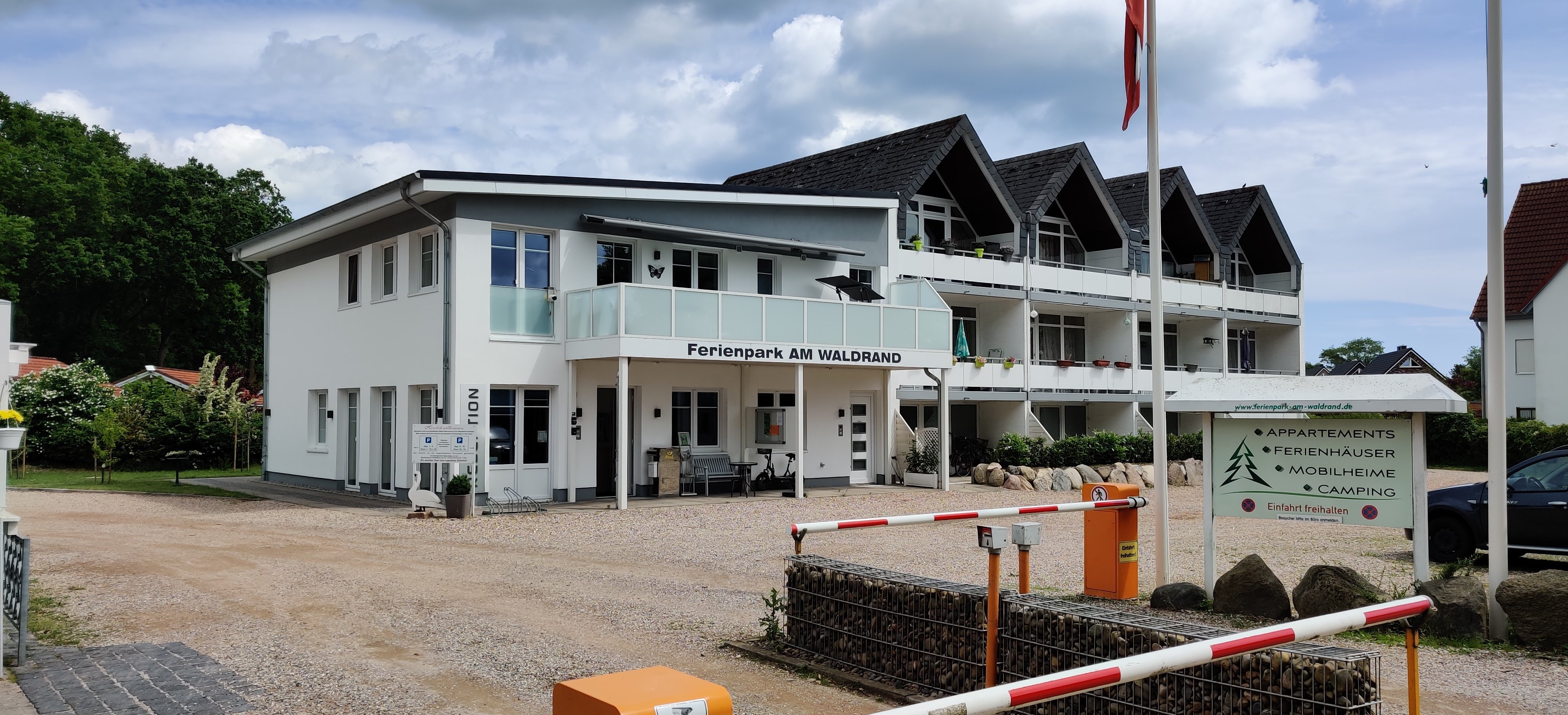Ferienpark AM WALDRAND-官方
