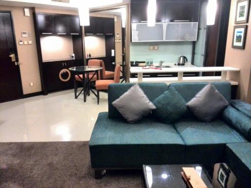 999丹枫白露酒店-客卧